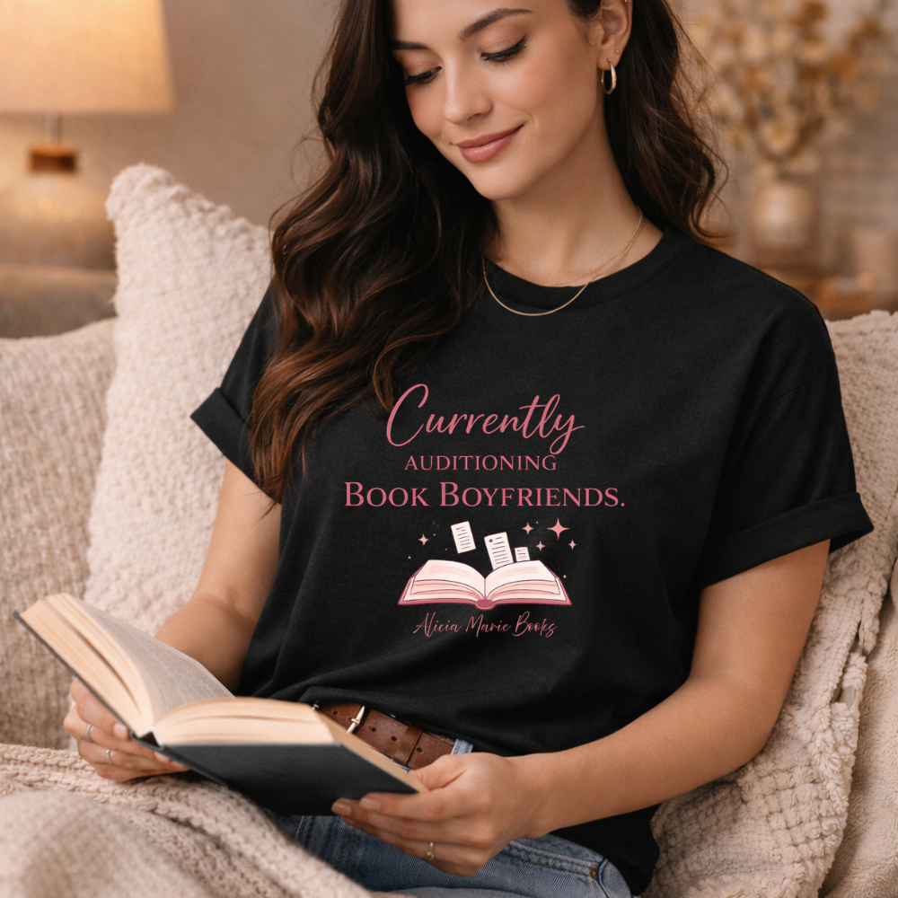 Currently Auditioning Book Boyfriends – Romance Reader Tee